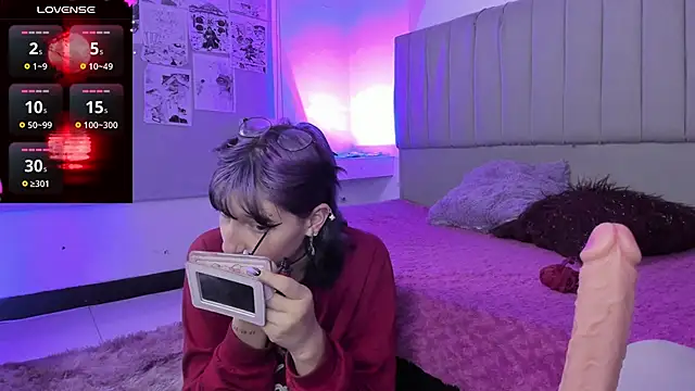 Snapshot of SukiFuyu_ chatting on January 8, 12:15 pm SukiFuyu  online show from January 8, 12:15 pm