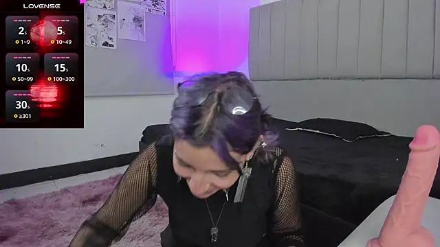 Snapshot of SukiFuyu_ chatting on February 18, 12:17 pm SukiFuyu  online show from February 18, 12:17 pm