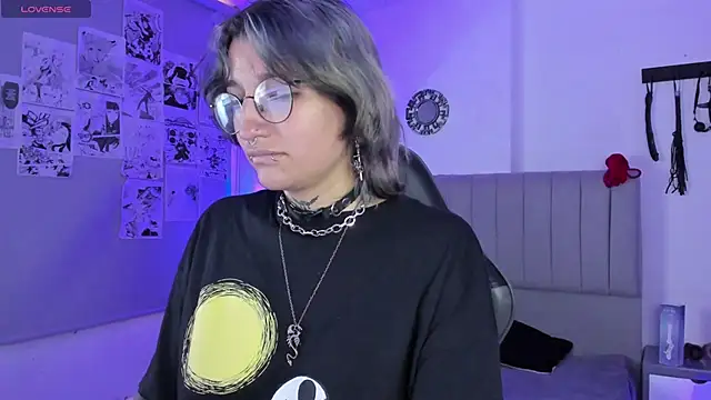 Snapshot of SukiFuyu_ chatting on March 12, 12:26 pm SukiFuyu  online show from March 12, 12:26 pm