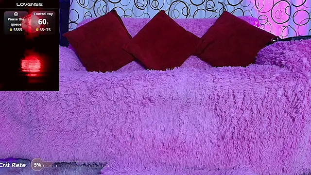 Snapshot of SukiFuyu_ chatting on September 25, 2:37 am SukiFuyu  online show from September 25, 2:37 am