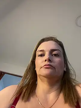 Snapshot of Taniabonet chatting on February 20, 10:54 pm Taniabonet online show from February 20, 10:54 pm