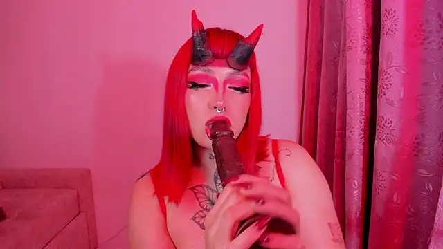 Snapshot of annika_taylor chatting on November 1, 2:24 am annika taylor online show from November 1, 2:24 am