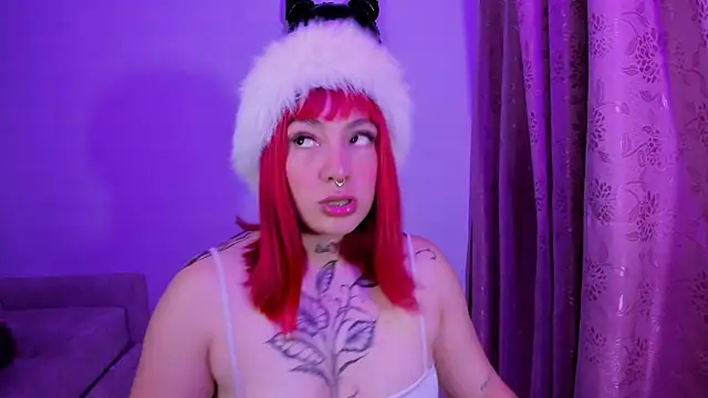 annika taylor online show from November 6, 3:40 am