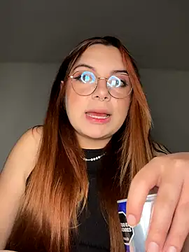 NatyOlson online show from December 21, 5:58 am