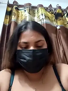 Snapshot of Hotmilfxox chatting on December 28, 1:38 pm Hotmilfxox online show from December 28, 1:38 pm