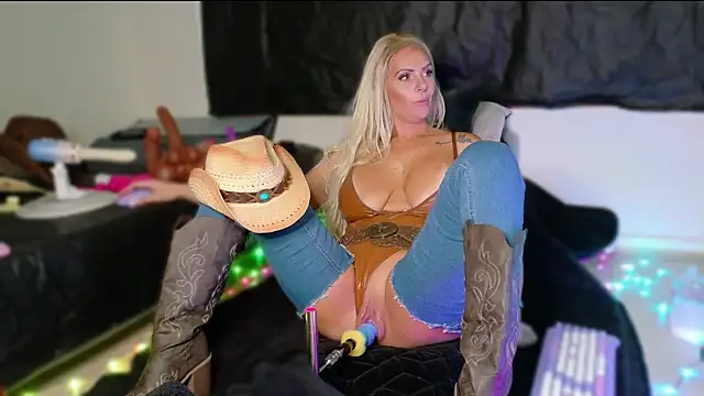 Luscious angell online show from April 26, 10:24 am