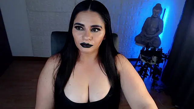 GODDESS EVANS online show from February 4, 2:39 am