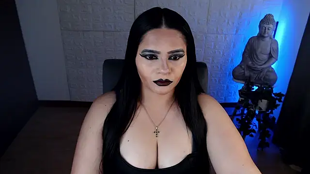 GODDESS EVANS online show from February 15, 9:59 pm