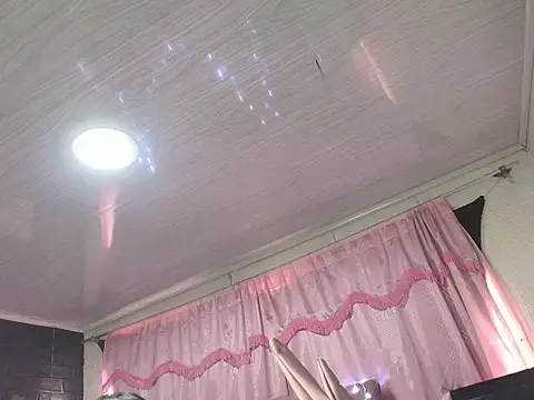 loren tits24 online show from January 24, 9:05 pm