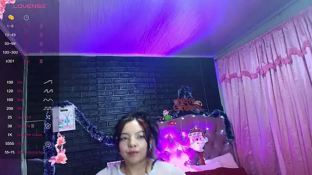 loren tits24 online show from December 20, 10:22 am