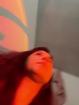 Snapshot of AnnyCherry_ chatting on January 3, 3:16 am AnnyCherry online show from January 3, 3:16 am