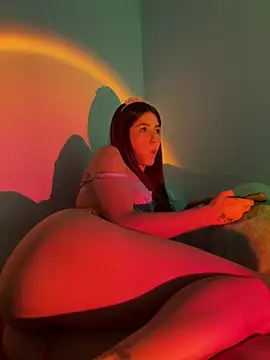 Snapshot of AnnyCherry_ chatting on January 25, 5:07 am AnnyCherry online show from January 25, 5:07 am