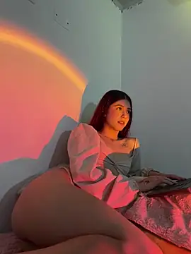 Snapshot of AnnyCherry_ chatting on February 13, 7:31 pm AnnyCherry online show from February 13, 7:31 pm