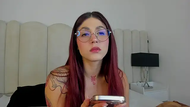 Snapshot of AnnyCherry_ chatting on September 26, 11:20 pm AnnyCherry online show from September 26, 11:20 pm