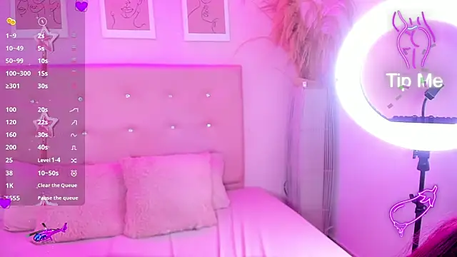 EIMY BRIGHT online show from October 8, 1:31 pm