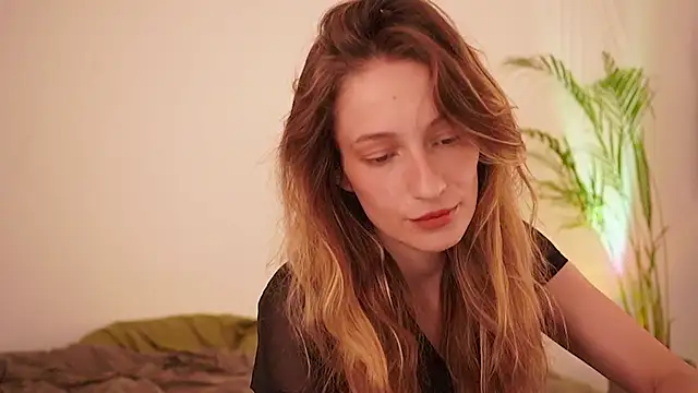 Stephany talks online show from September 25, 2:04 am