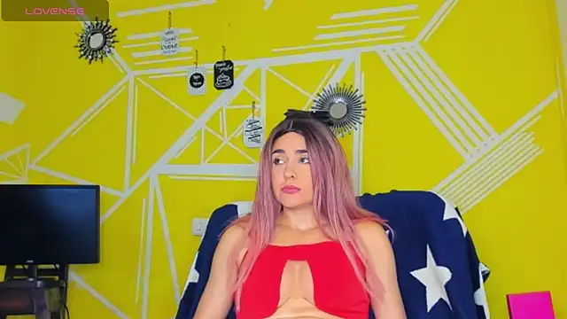 Snapshot of Nikolle_Rouss chatting on February 21, 10:11 pm Nikolle Rouss online show from February 21, 10:11 pm