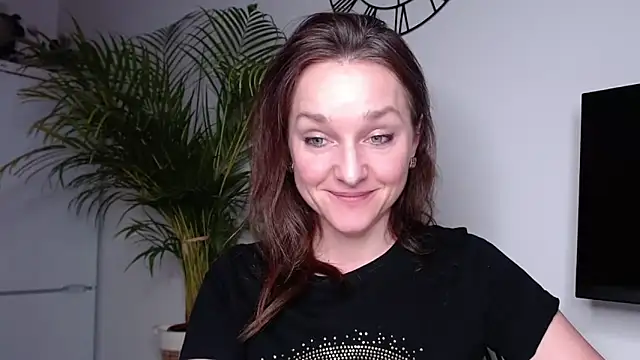 AliciaDesire online show from February 10, 6:13 pm