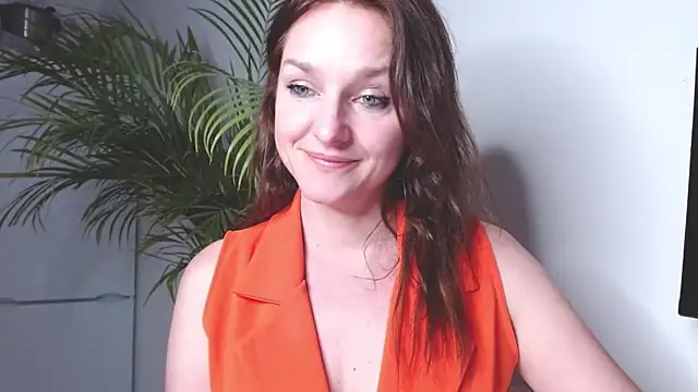 AliciaDesire online show from March 10, 6:12 pm