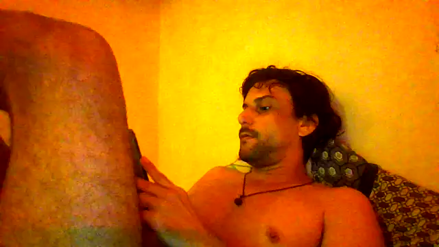 couplemilk online show from May 27, 2:41 am