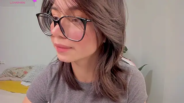 Adriennesexxx online show from January 10, 12:26 pm