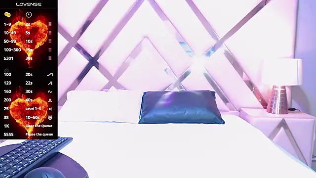 NatazhaQueen online show from September 10, 8:20 pm