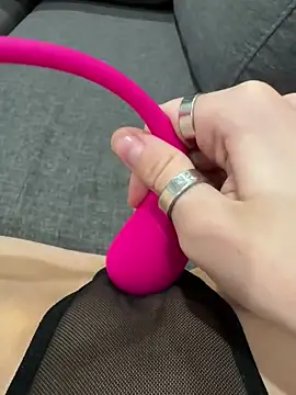 virginiaaaaa online show from January 23, 12:30 pm