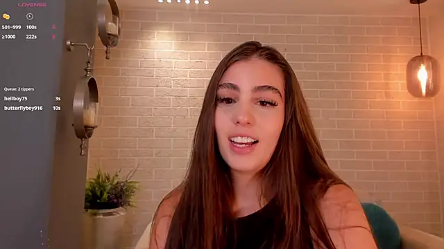 DolcieElliot online show from February 8, 6:33 pm