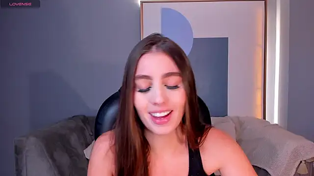 DolcieElliot online show from March 3, 12:04 am