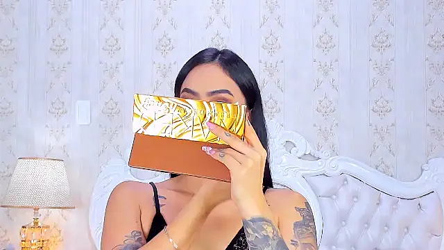 GiahDaniels online show from December 12, 10:20 pm