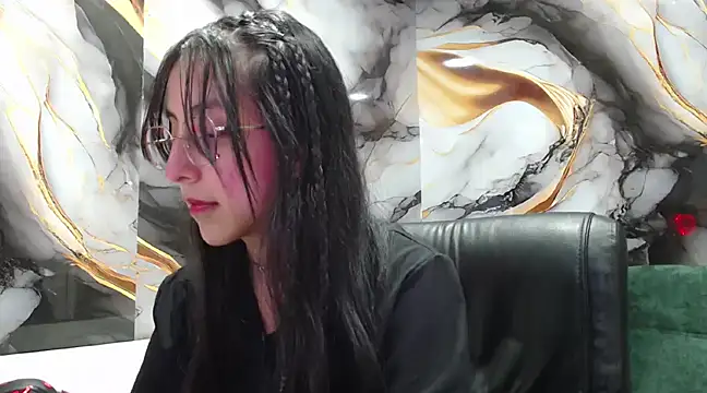 ling ling24 online show from February 6, 9:53 am