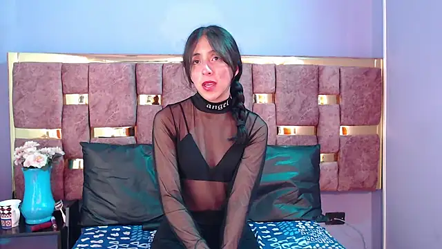 ling ling24 online show from February 19, 6:00 am