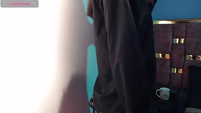 ling ling24 online show from March 4, 11:32 pm