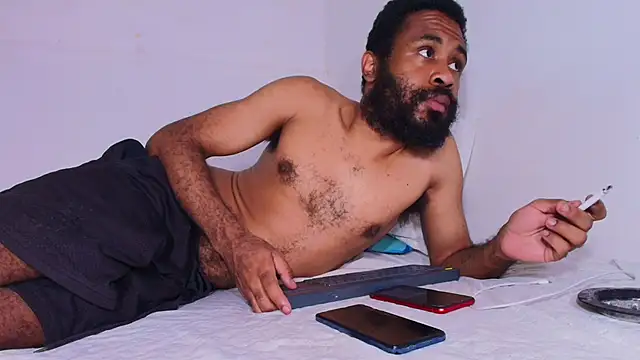 KaelMoreau online show from March 7, 10:12 am