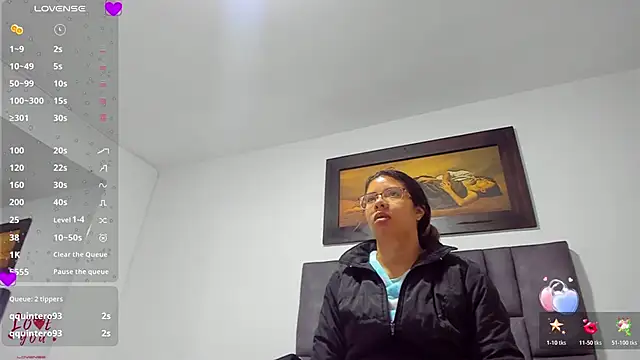 Vahiolet smith online show from February 7, 12:36 am