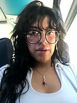 Snapshot of Fun_Everywhere chatting on January 12, 4:08 pm Fun Everywhere online show from January 12, 4:08 pm