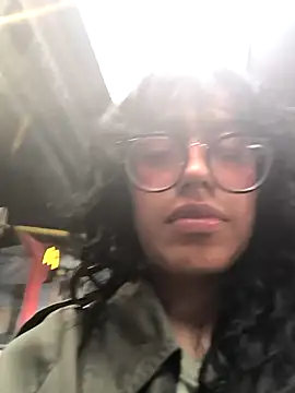 Snapshot of Fun_Everywhere chatting on January 15, 11:51 pm Fun Everywhere online show from January 15, 11:51 pm