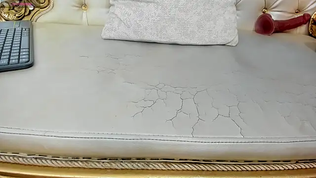 KataleyaStiward online show from December 17, 3:28 pm