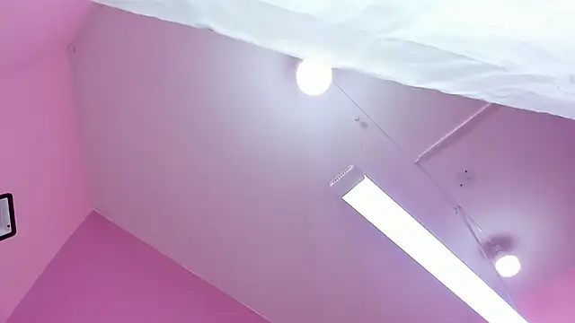 Snapshot of AnnySweett_ chatting on February 3, 6:02 pm AnnySweett online show from February 3, 6:02 pm