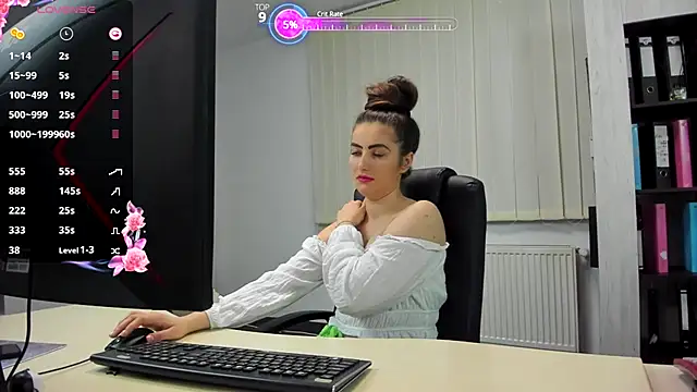 Snapshot of DaryaNew chatting on December 4, 8:29 pm DaryaNew online show from December 4, 8:29 pm