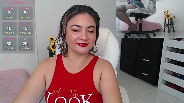 Ghada milf online show from December 12, 11:14 pm