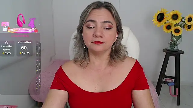 Ghada milf online show from September 28, 10:59 pm