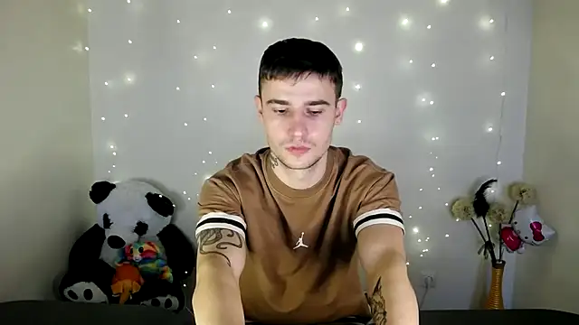 Mike severi2 online show from January 6, 7:52 am