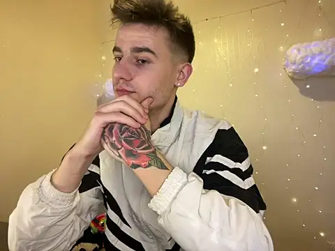 Mike severi2 online show from February 3, 12:14 pm