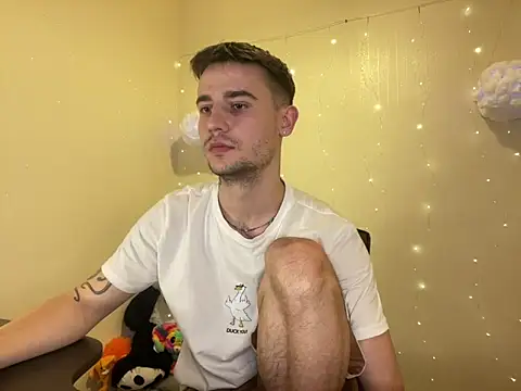 Mike severi2 online show from February 9, 11:36 am