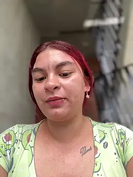 MiaLujan  online show from April 18, 11:58 am