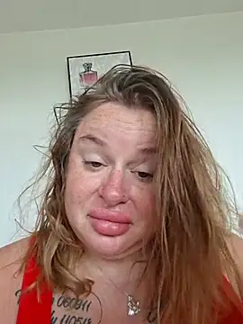 Snapshot of JohannasMishael chatting on July 12, 11:01 am JohannasMishael online show from July 12, 11:01 am