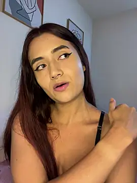 HallieLemon1 online show from March 9, 4:27 am