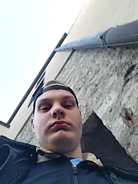 Nicolasjlhkjzl online show from April 8, 5:29 am