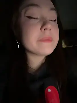 Peachy Dream online show from February 18, 6:15 pm